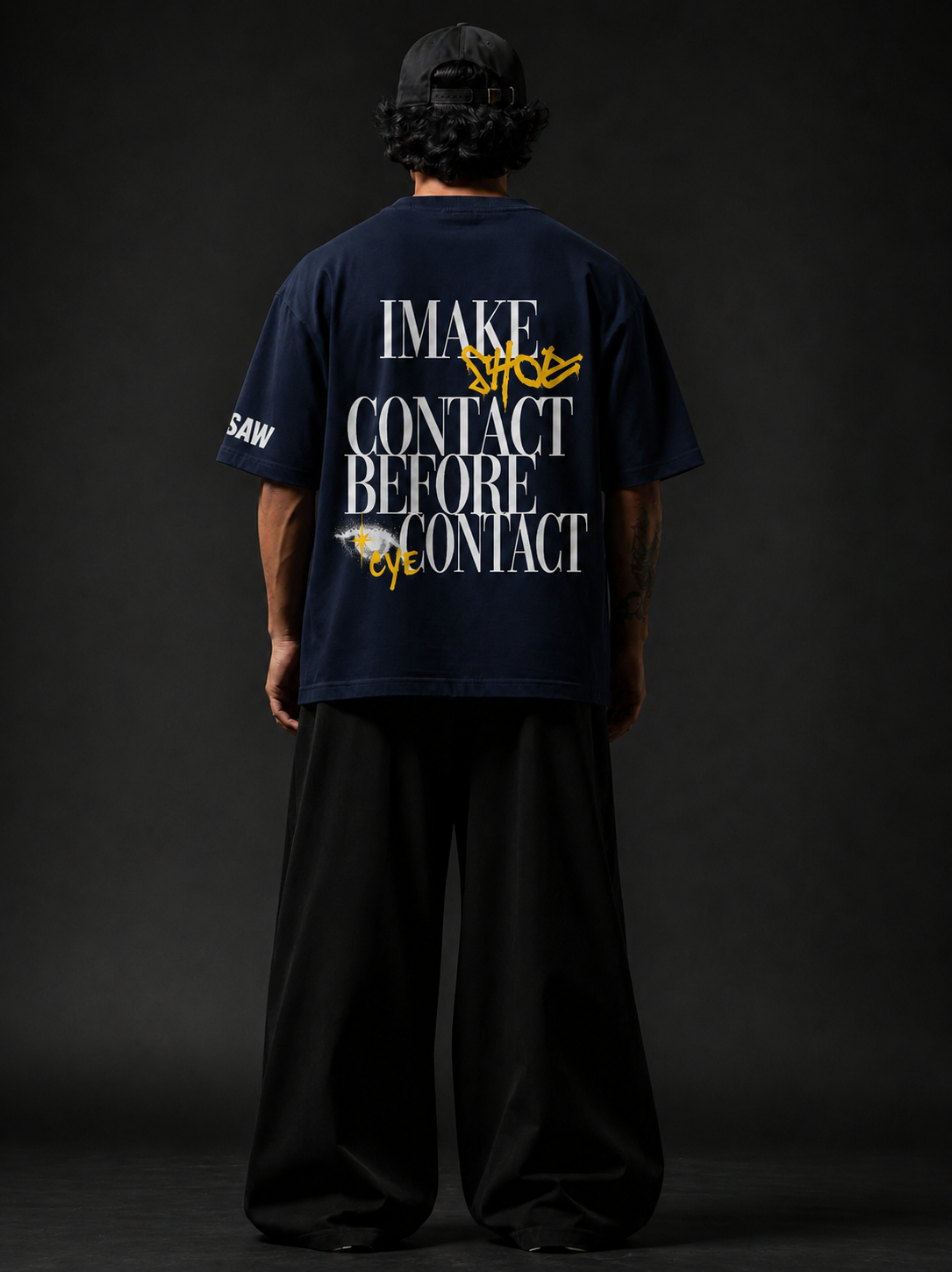 SNEAKERHEAD OVERSIZED TEE