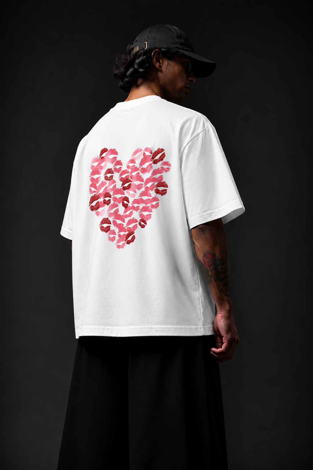INFATUATION IS ROMANTICISM OVERSIZED TEE